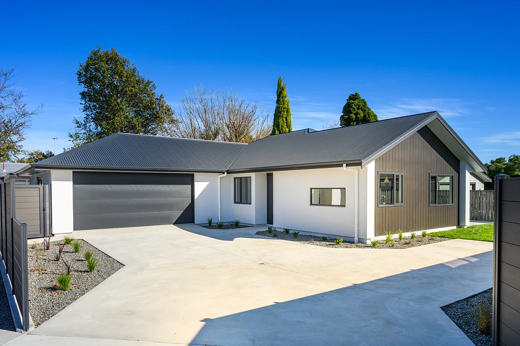 Feilding 3部屋 BLUE CHIP LOCATION - 3 BEDROOMS NEW FOR YOU!