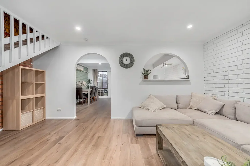 Morphett Vale 3ਬੈੱਡਰੂਮ Start, Simplify, or Invest in Morphett Vale