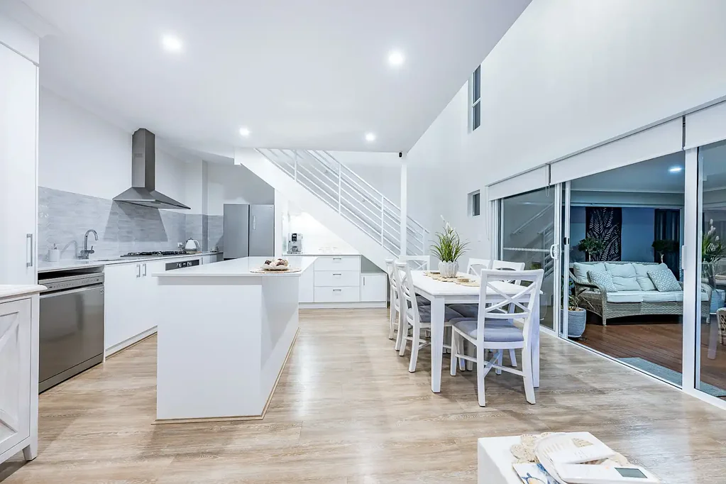 33 Reflection Boulevard, Jindalee, WA 6036