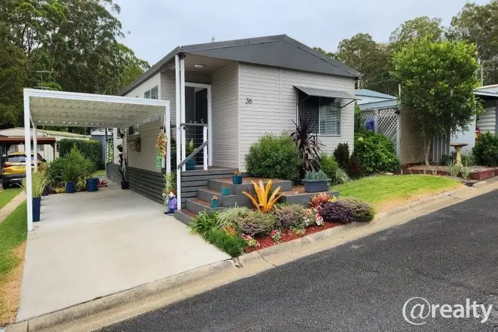 Nambucca Heads 2chambre Charming Over-55s Coastal Home in Quiet Village Setting