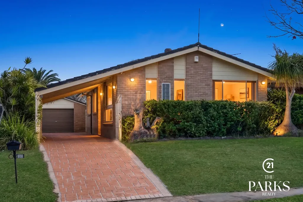Wetherill Park 4कमरा Family home with a Detached Sleepout, Great for the investor or homeowner!