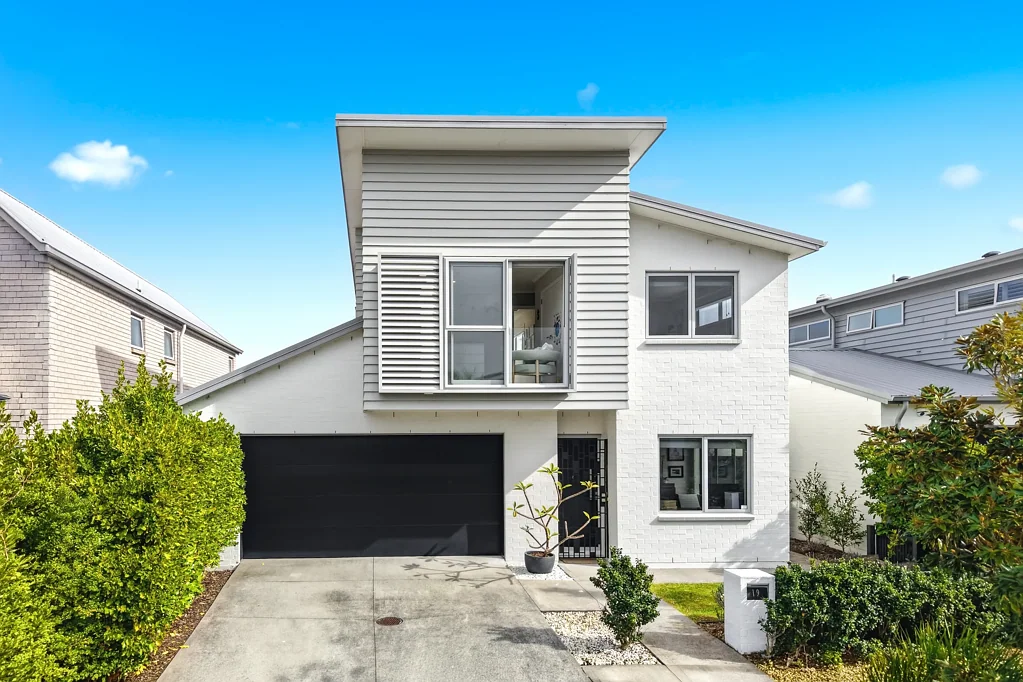 19 Harakeke Road, Hobsonville, Waitakere City, Auckland