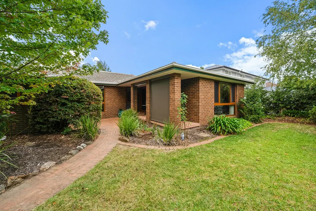 12 Pickles Street, Scullin, ACT 2614