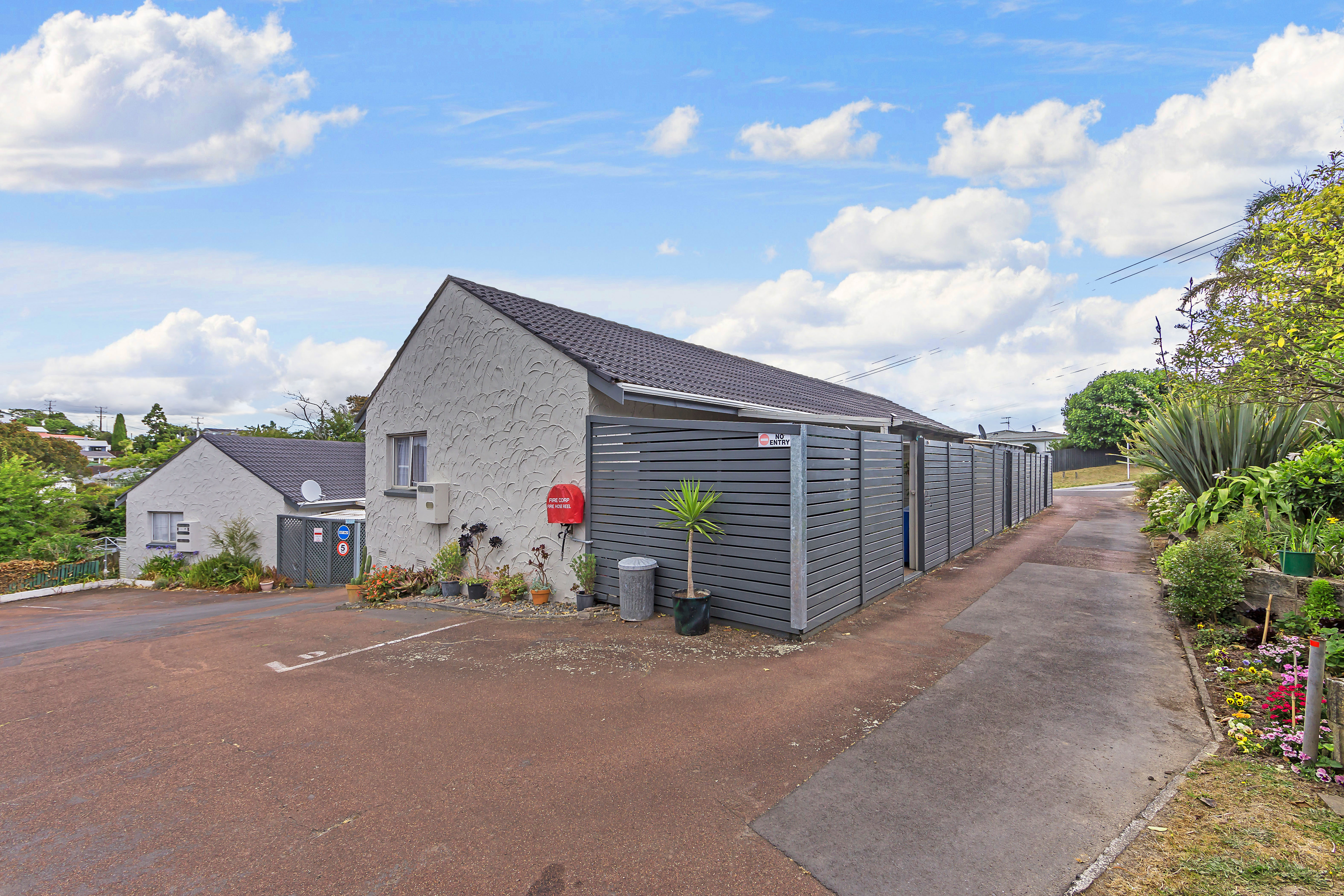 Residential  Mixed Housing Urban Zone