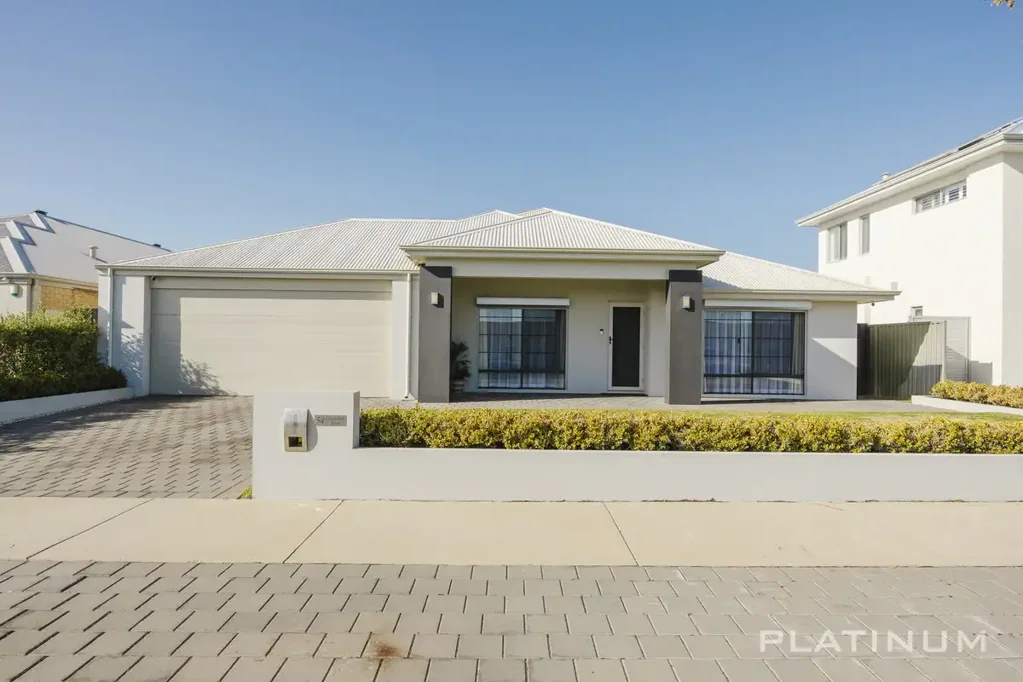 Alkimos 4房  🏡 Resort-Style Living in the Heart of Alkimos