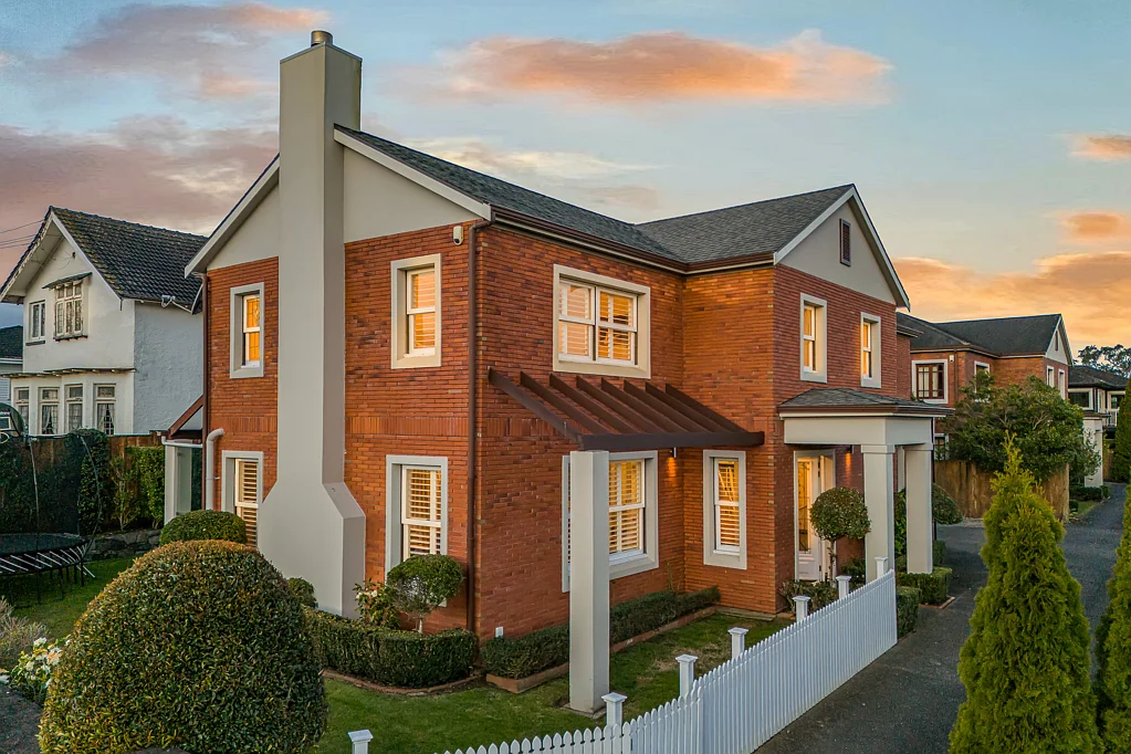 Hauraki 5कमरा Expansive Family Home
