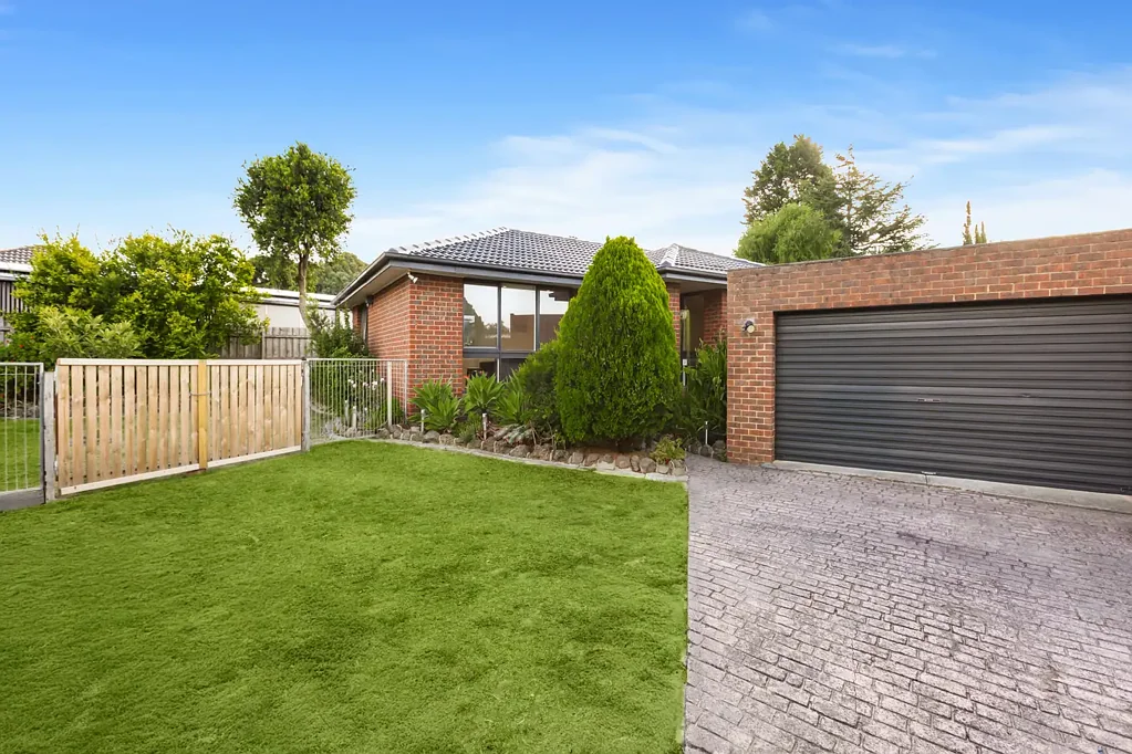 41 Bexsarm Crescent, Rowville, VIC 3178