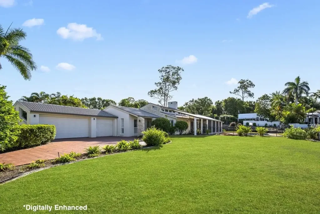 Spacious Family Home with Pool & Spa in Sanctuary Cove - $1400 pw until 02/11/2026 then $1500 pw