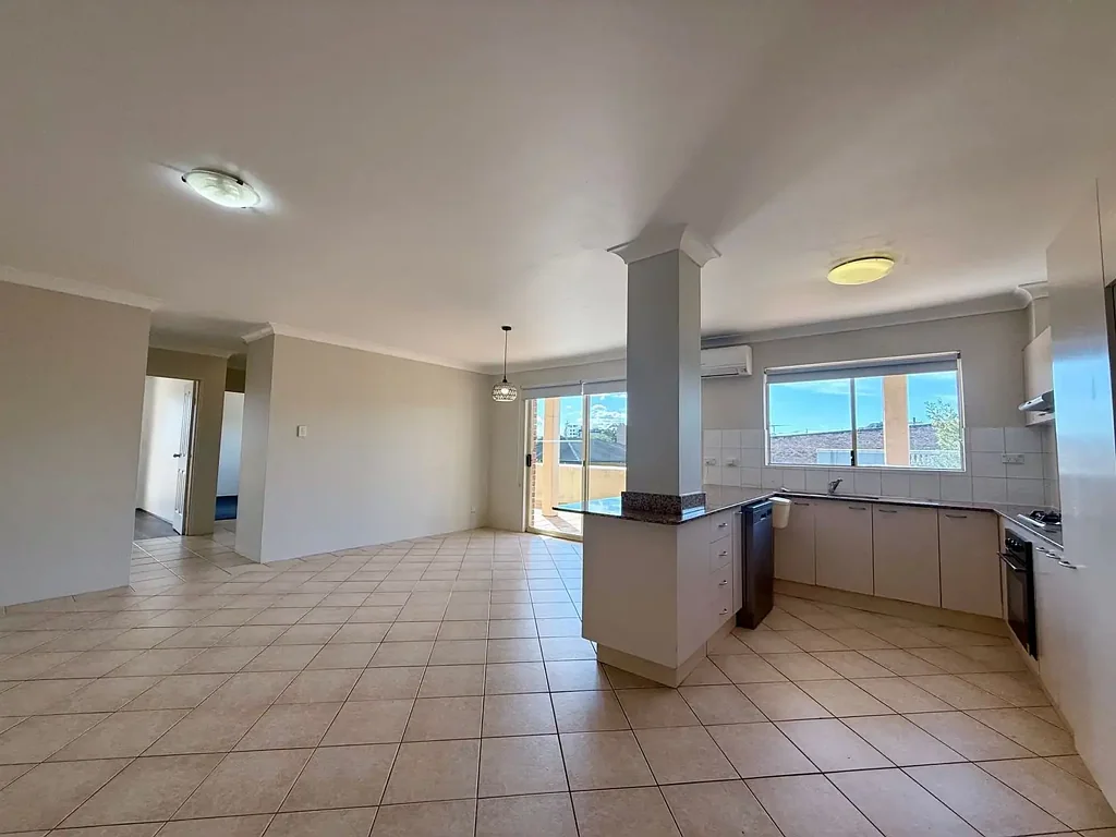 Modern 2-Bedroom Apartment with Entertainer’s Balcony - Inspect Sat 10:30-10:45