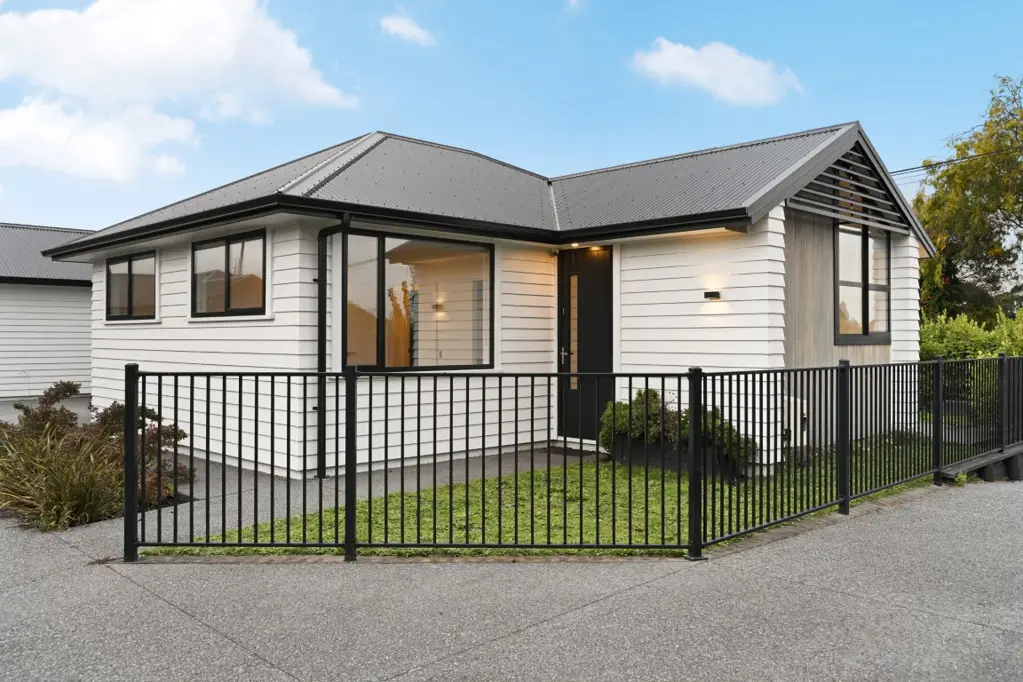 Forest Lake 2房  Superb Low Maintenance Living