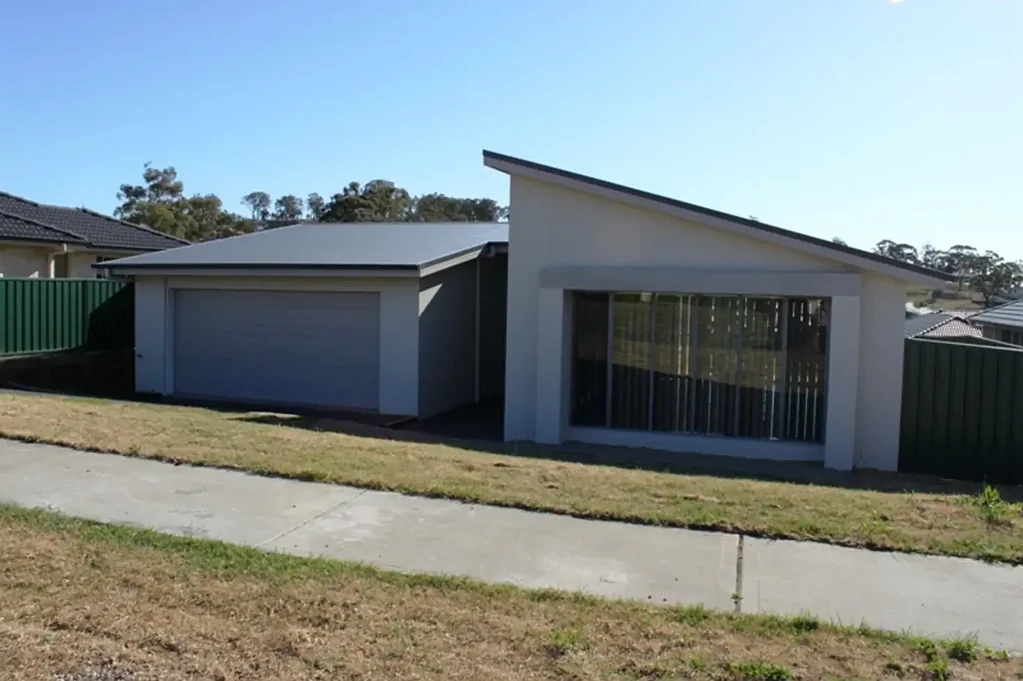 Eastbrook Links Estate - Modern Four Bedroom Home