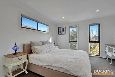 1/1 Tulip Crescent, Boronia, VIC 3155, 4 chambres, 3 salles de bain, Townhouse
