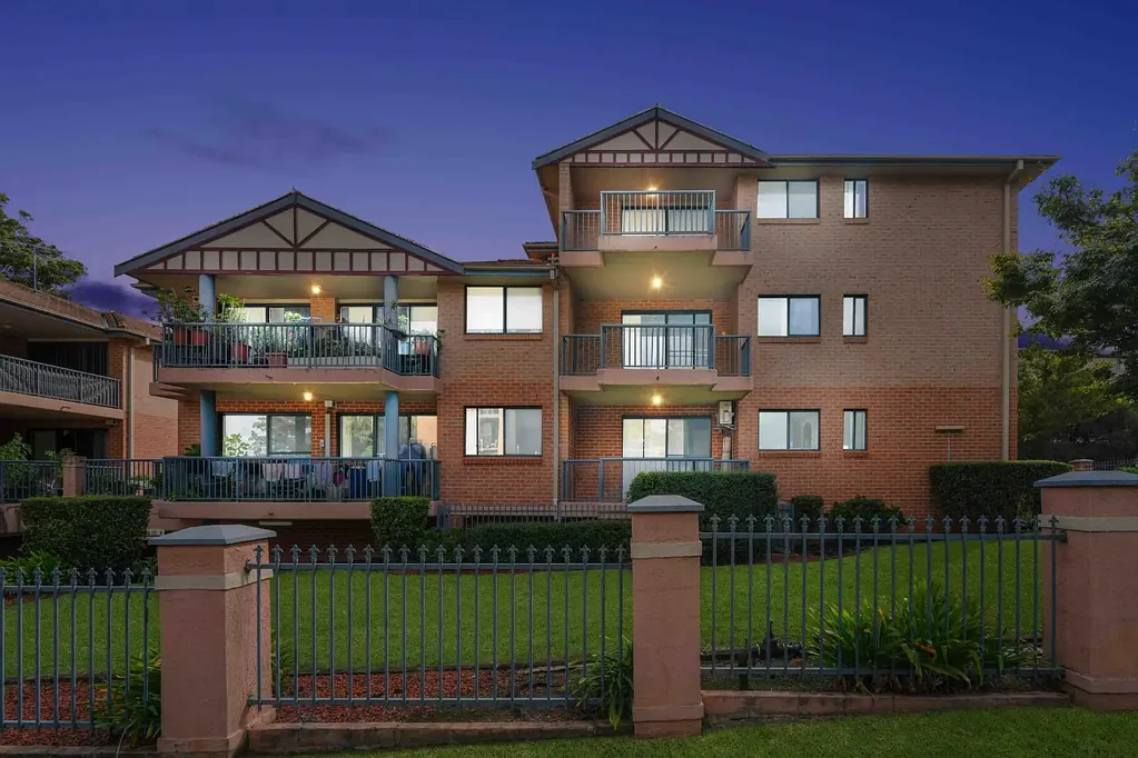 21/42-44 Treves Street, Merrylands, NSW 2160