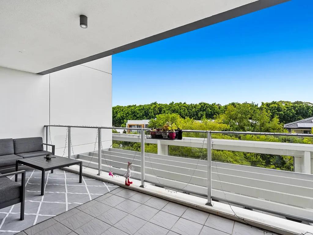 209/11 Compass Drive, Biggera Waters, QLD 4216