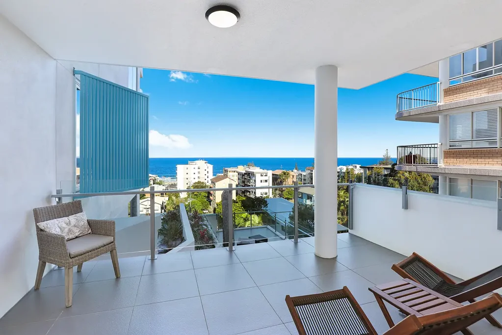 Stunning 2 Bed, 2 Bath Unit In Beatiful Kings Beach