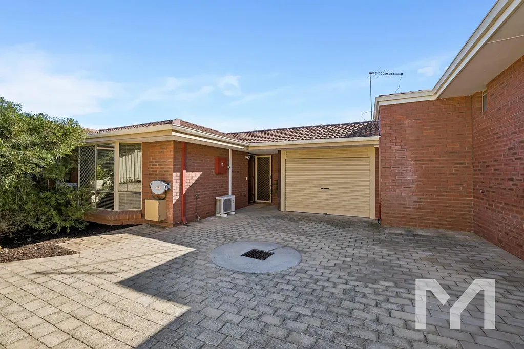 Palmyra 3房  You're Invited to... Spacious Villa In Small Complex