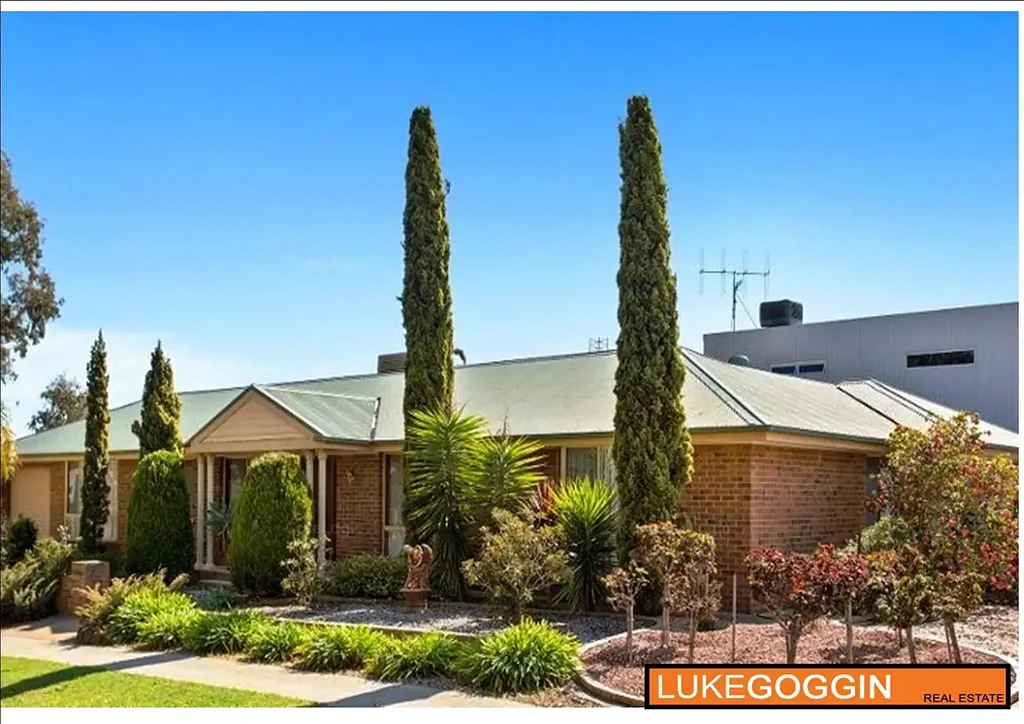 11 Allpress Drive, Golden Square, VIC 3555
