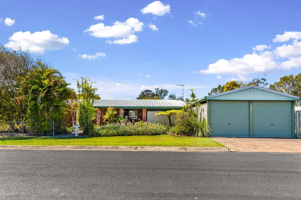 Granville 3房  Peaceful Cul-De-Sac Living with Workshop & Double Garage