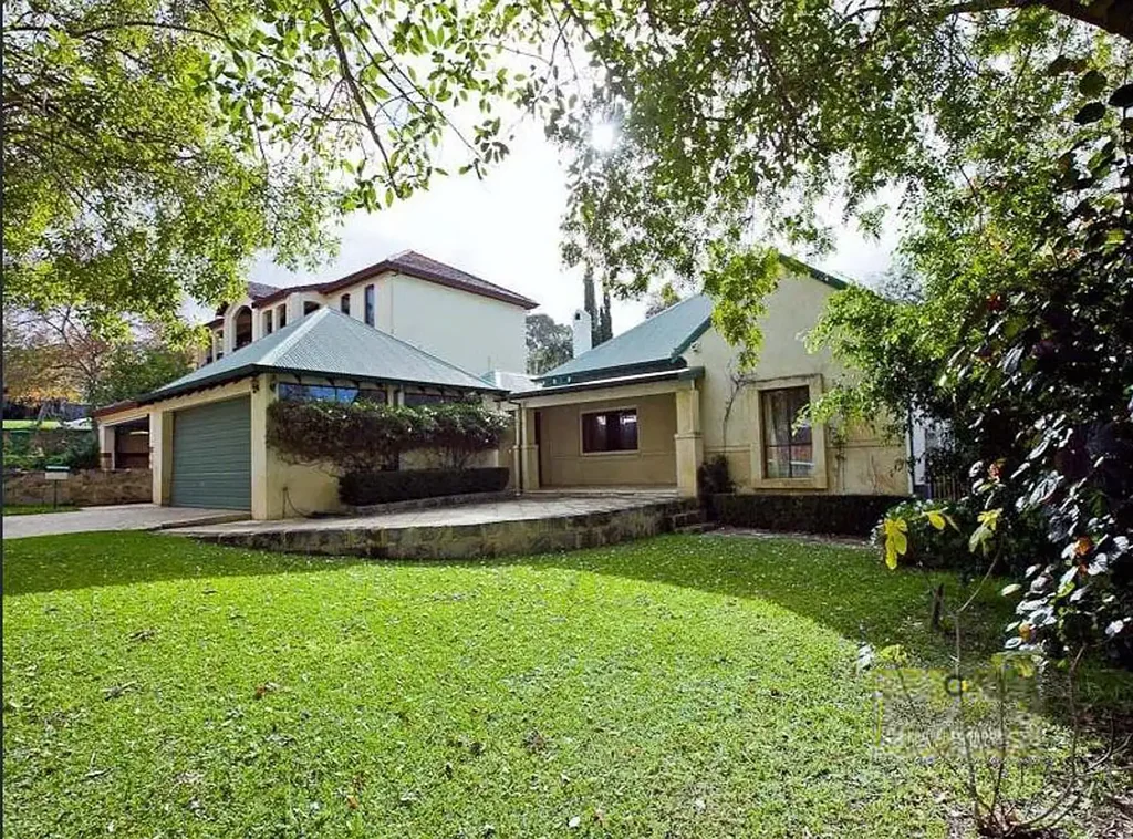 Dalkeith 4房  NORTH FACING REAR RESIDENCE