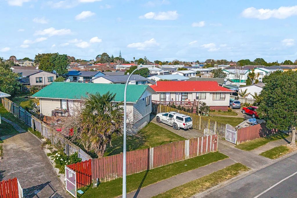 174 Finlayson Avenue, Clendon Park, Manukau City, Auckland