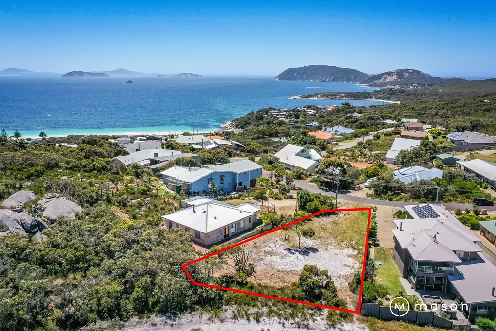 8 Rossiter Road, Goode Beach, WA 6330