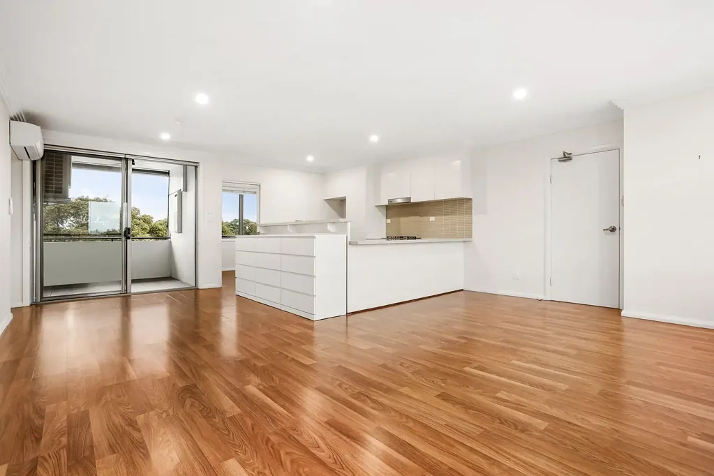 Light filled and beautifully presented three bedroom apartment