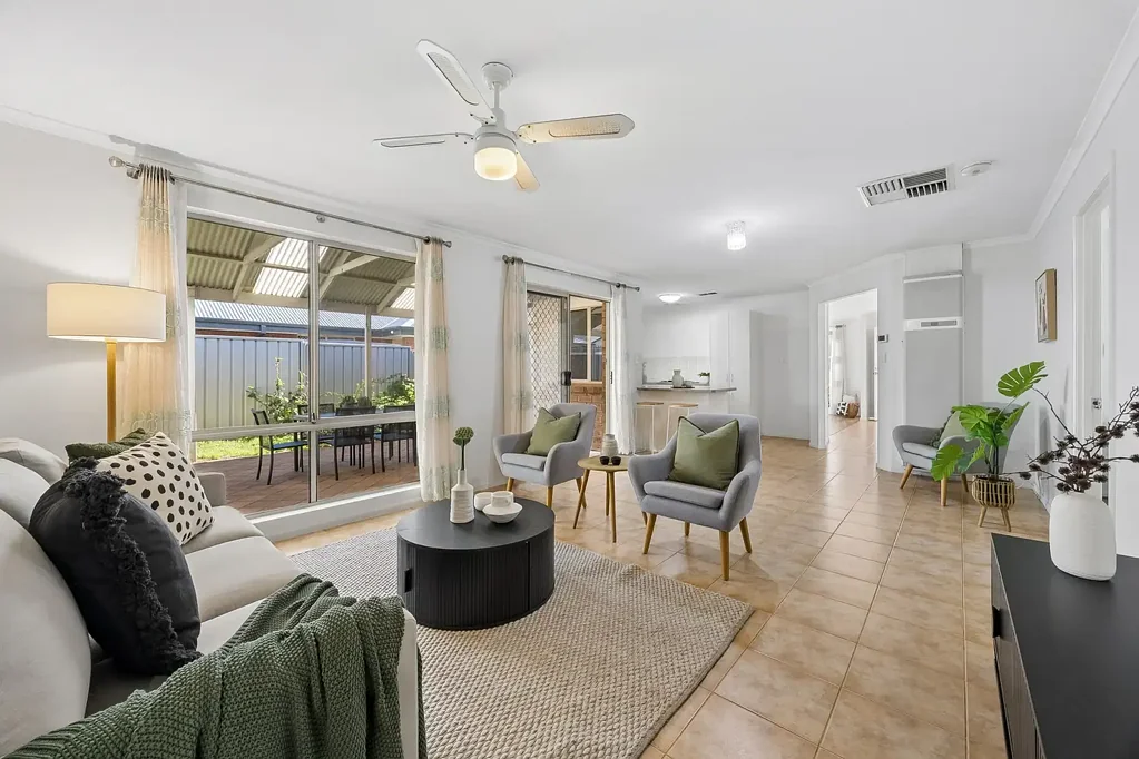 Christie Downs 4ਬੈੱਡਰੂਮ Modern Family Living Opposite Reserve