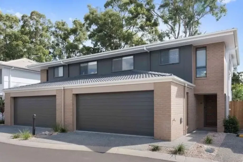 Marsden 3ਬੈੱਡਰੂਮ Modern 3-bedroom townhouse in Marsden — perfect for investors or homebuyers!