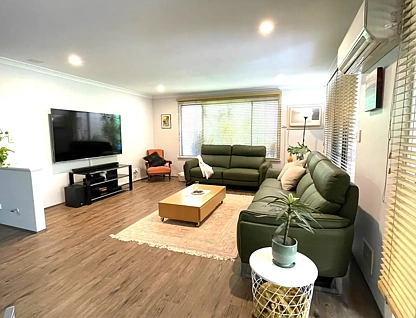 1A Heaton Road, Yokine, WA 6060, 4 Kuwarto, 2 Banyo, House