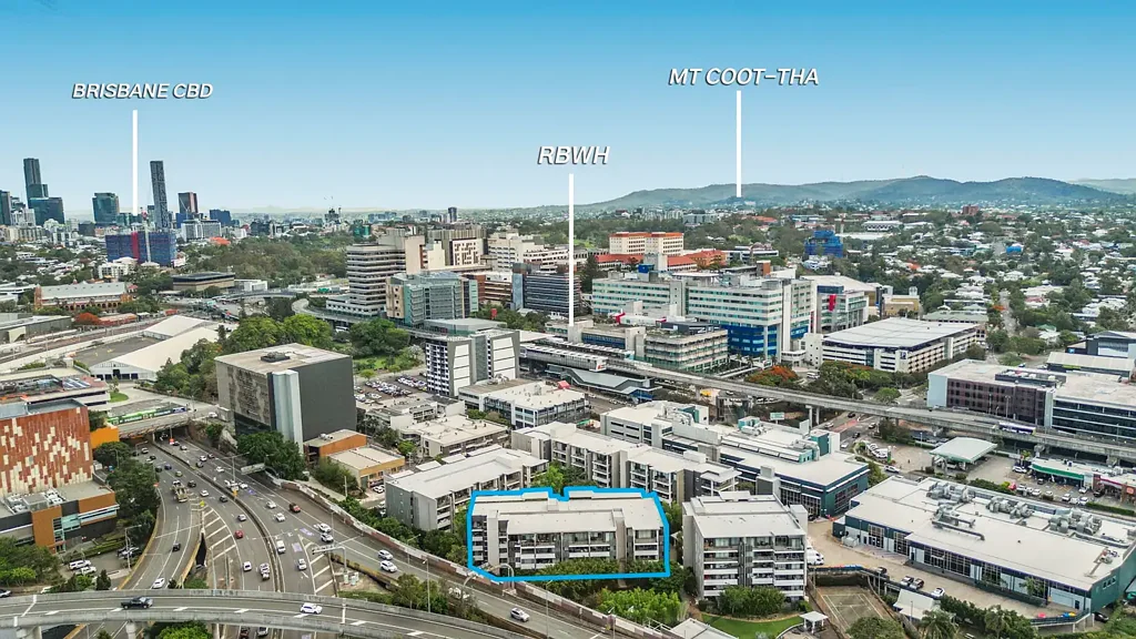 Bowen Hills 2 Slaapkamer Ground floor living in the heart of Bowen Hills