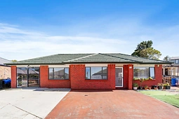 84 Robert Skelton Place, Clendon Park
