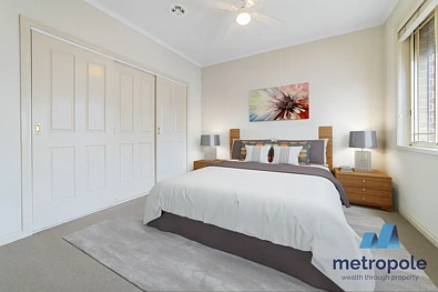 2/25 Stanlake Street, Footscray, VIC 3011, 3 Bedrooms, 1 Bathrooms, Townhouse
