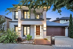 17 Montvale Drive, Craigieburn