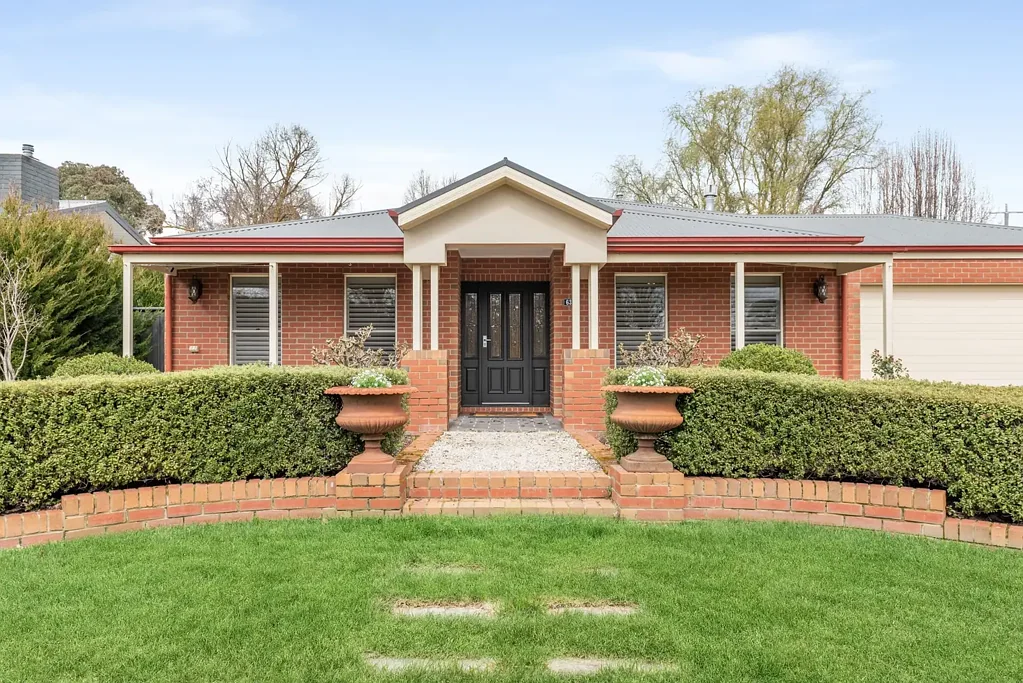63 Beauchamp Street, Kyneton, VIC 3444