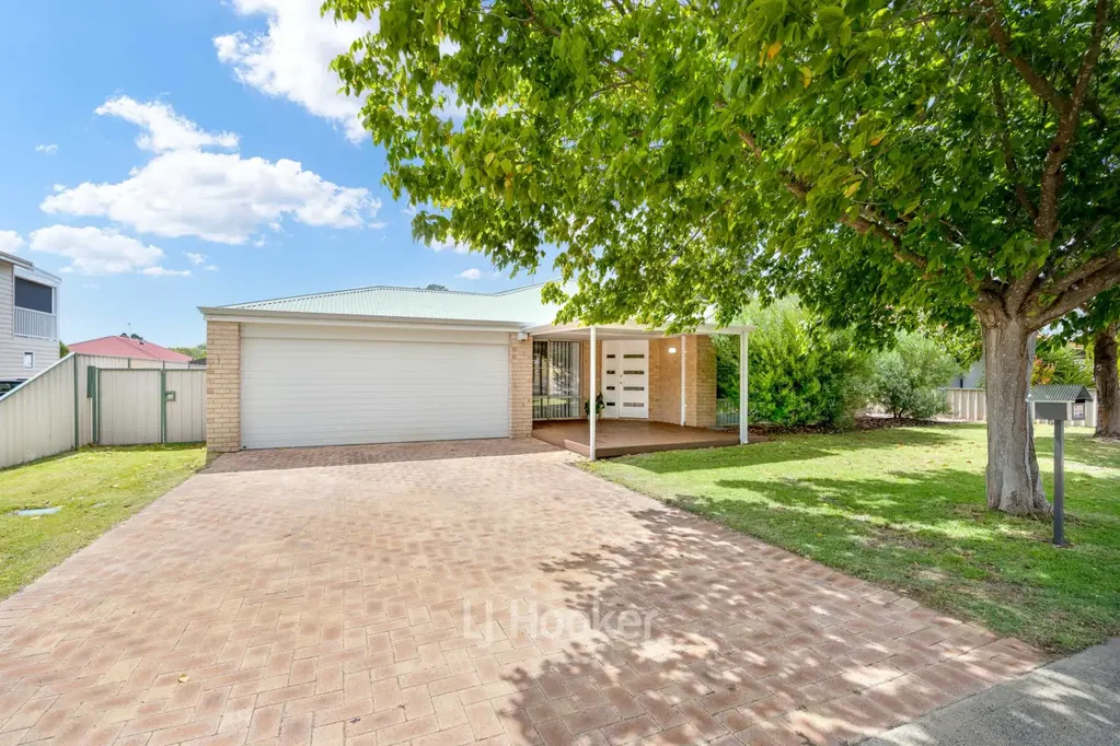 Dunsborough 4房  An Impressive Home Offering Lifestyle & Long Term Value