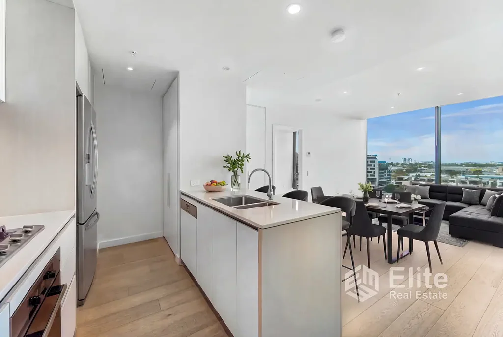 Docklands 2房 坐拥河景的奢华生活 Luxury Living with River Outlook