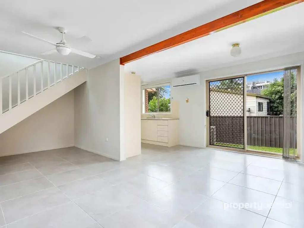 Freshly Updated Townhouse in Prime Penrith Location