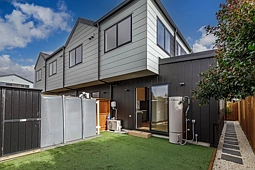 26F Enderby Drive, Te Atatu Peninsula