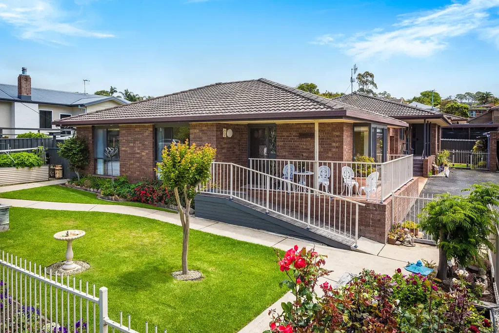1/13 Sapphire Coast Drive, Merimbula, NSW 2548