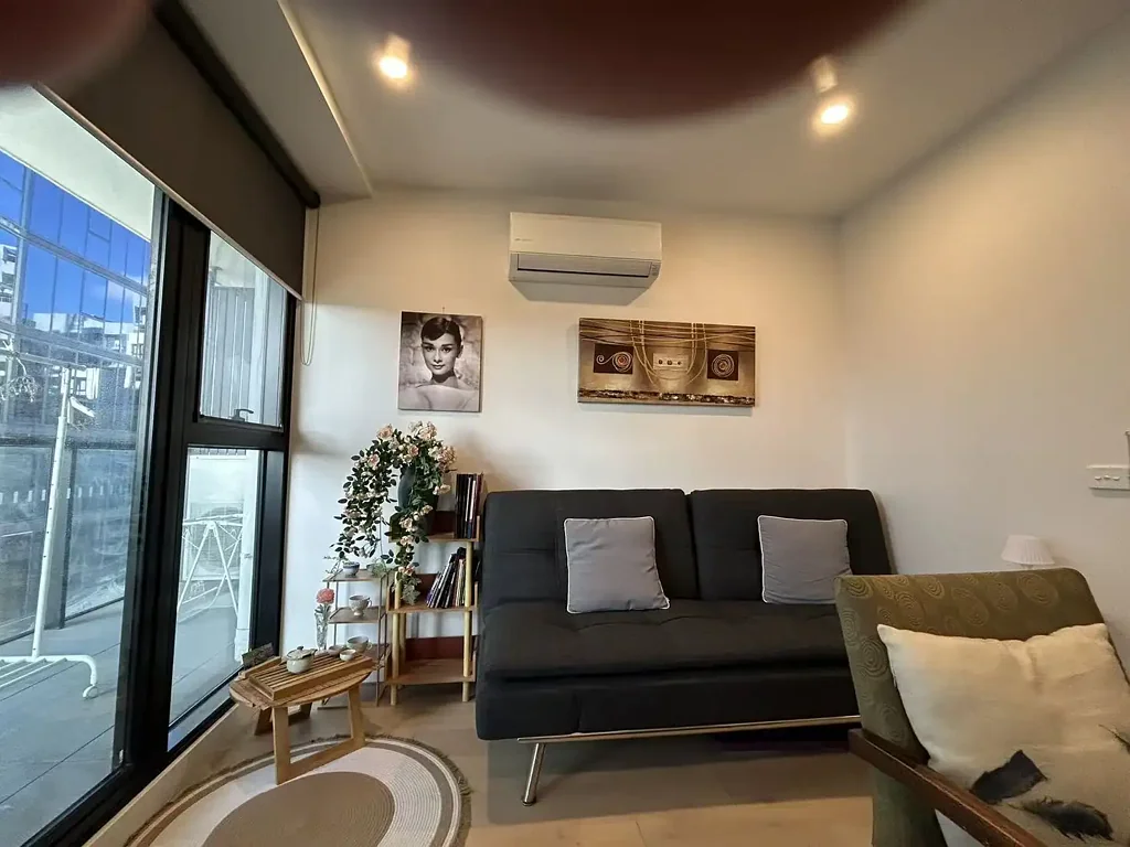 Modern 1-Bedroom Apartment in Liberty One – Contemporary Footscray Living