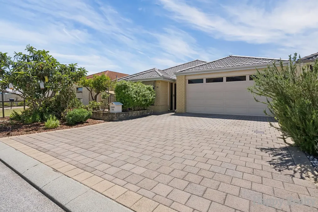 Canning Vale 4कमरा Versatile Family Living with Modern Comfort and Effortless Entertaining