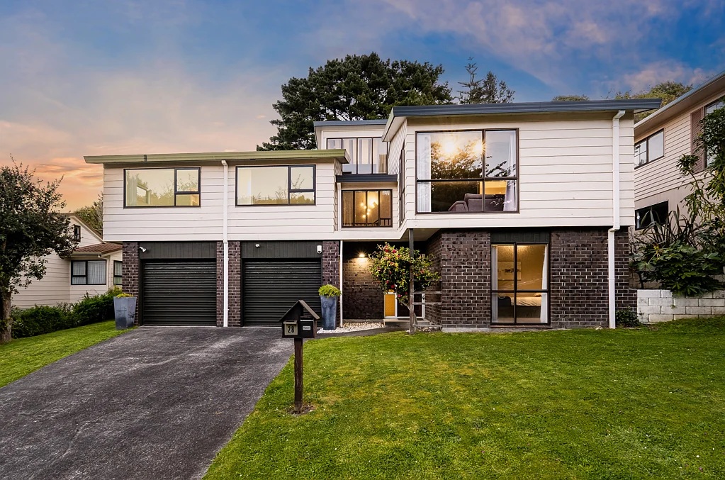 28 Peterhouse Street, Tawa, Wellington