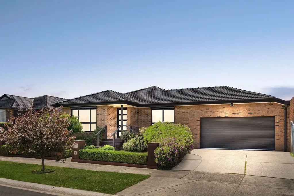 Keilor East 4कमरा Enjoy your next chapter in this turnkey delight