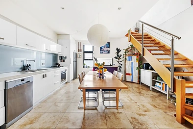 10/30 Sydenham Street, Seddon, VIC 3011, 2 slaapkamers, 2 badkamers, Townhouse