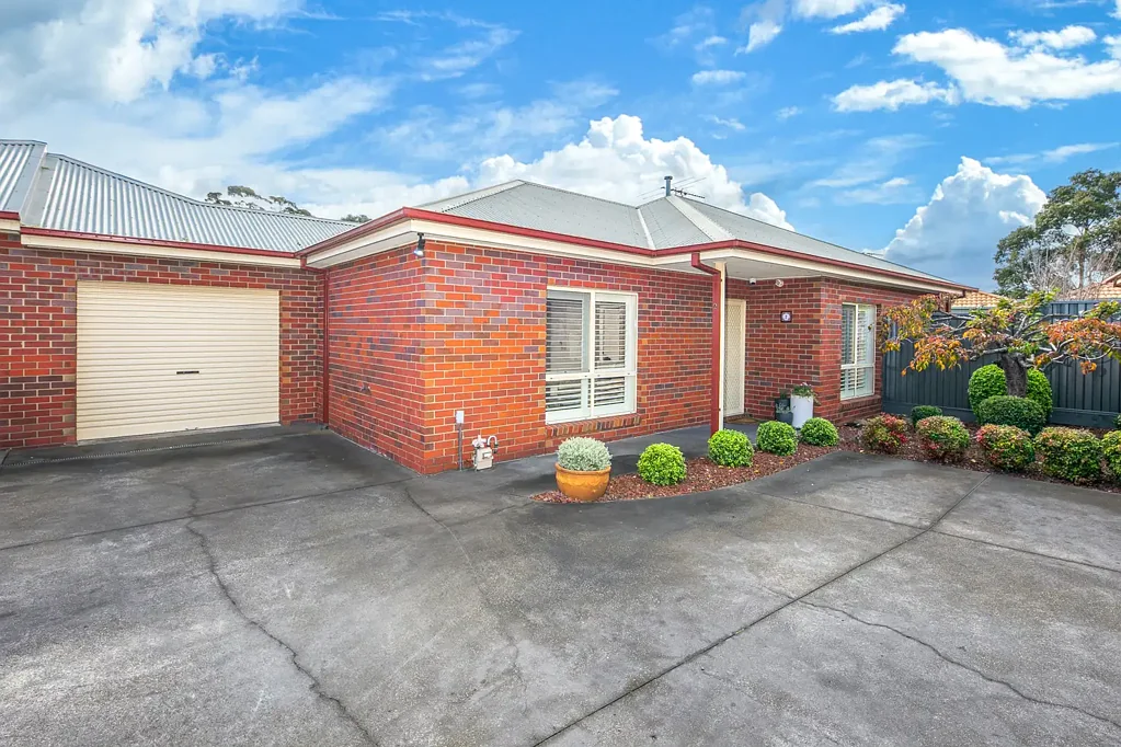 Sunbury 3Kwarto Walk to Town!  -Inspections are strictly by appointment only.