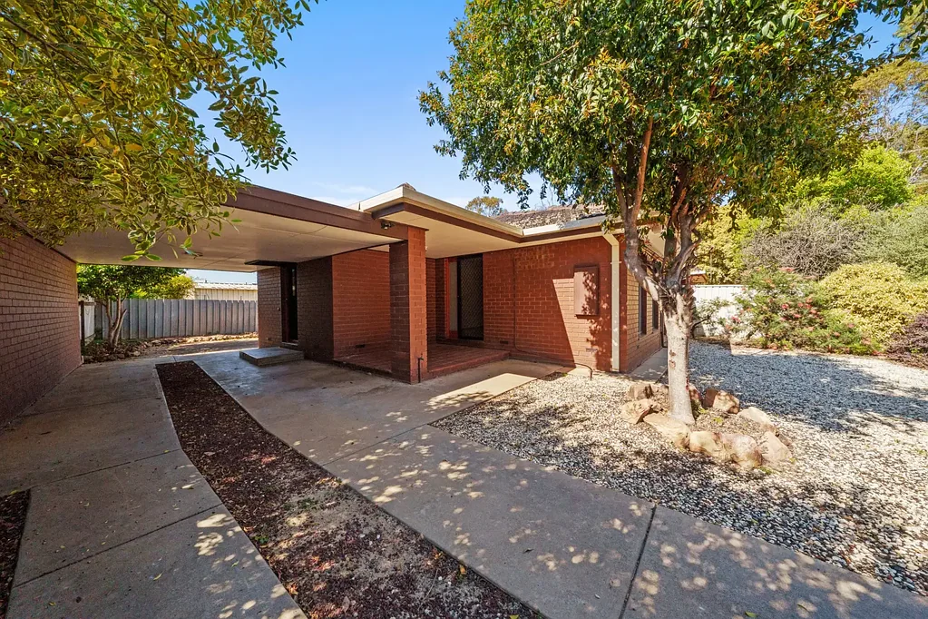 2/33 Baker Crescent, Mooroopna, VIC 3629
