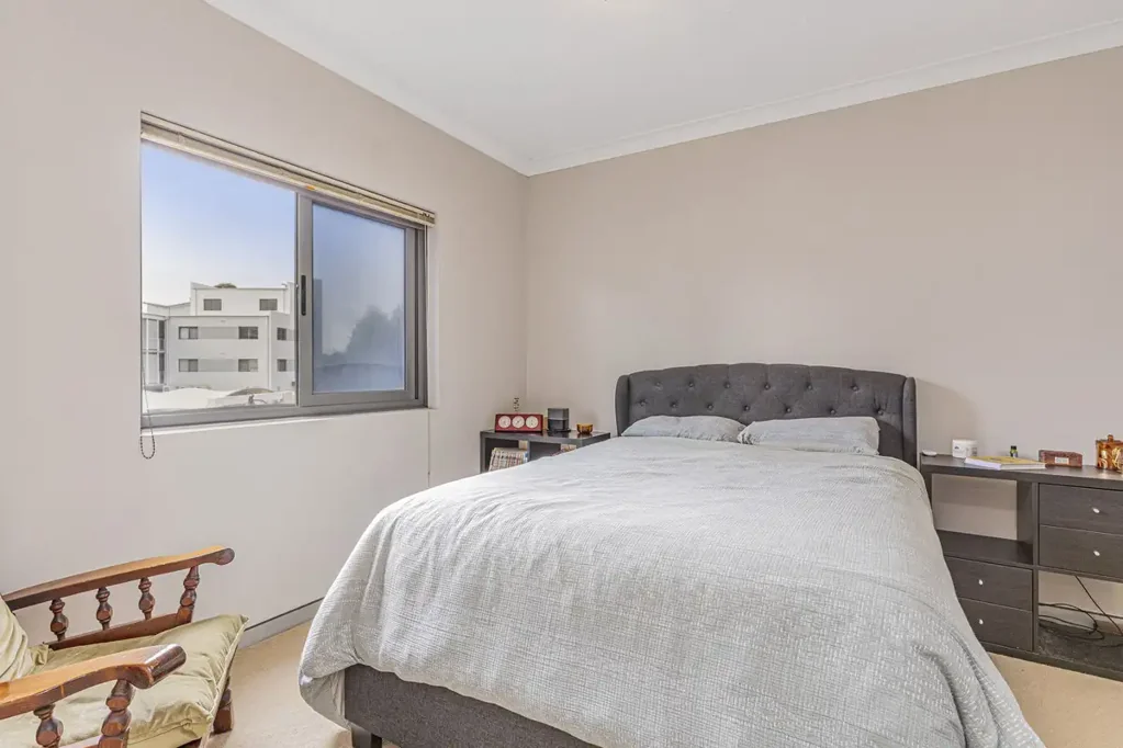 Joondalup 2房  New to market!