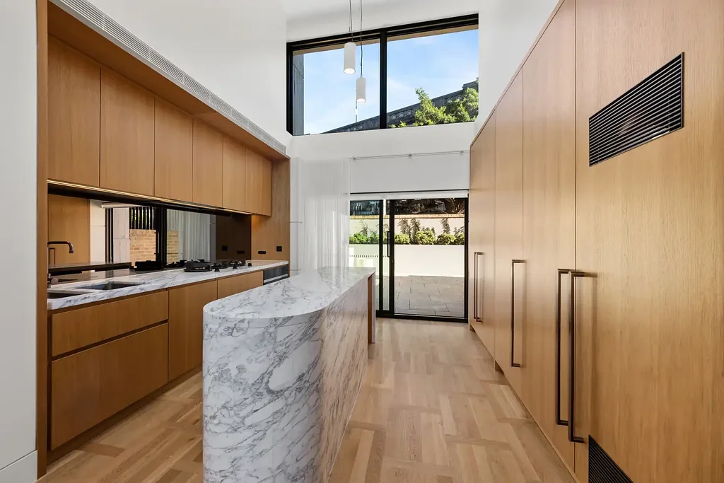 Iconic Harbourside Living at Sirius