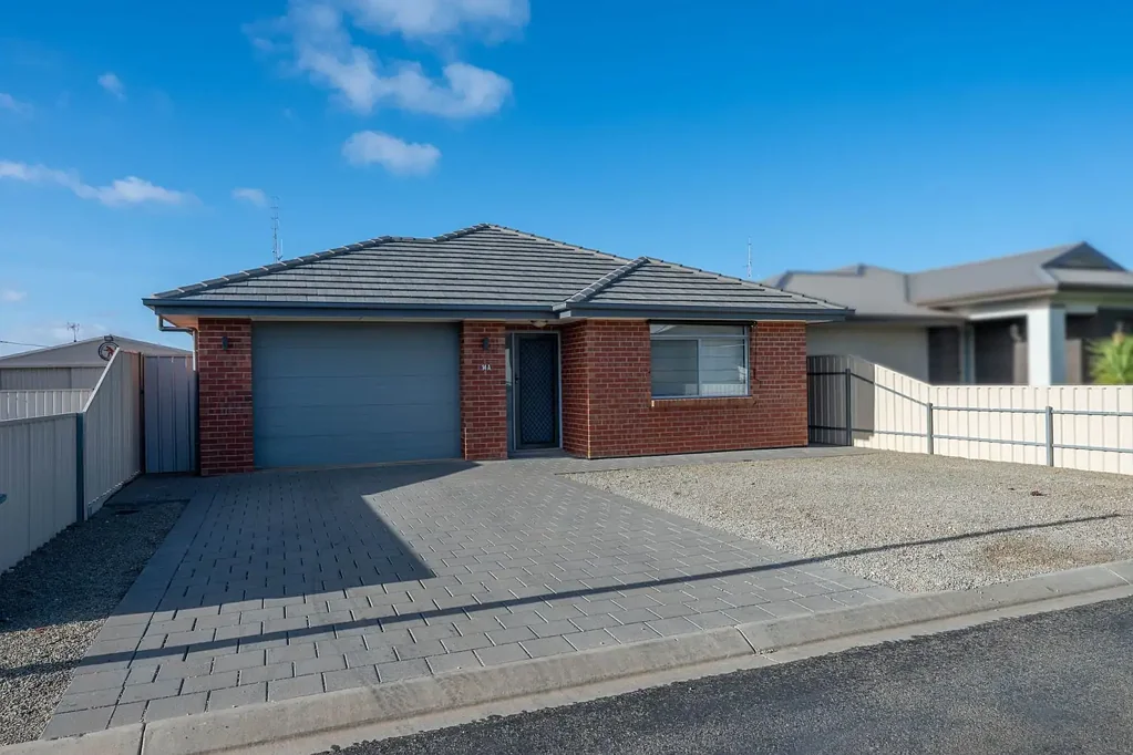 14A Chapple Street, Moonta Bay, SA 5558