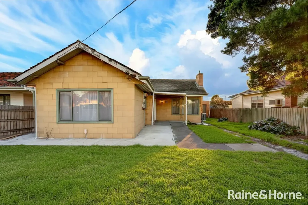 Beautifully designed 4-bedroom house
